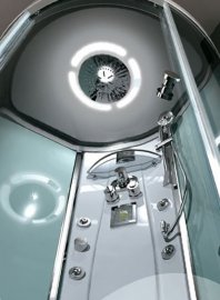 Ванная комната с душевой кабиной